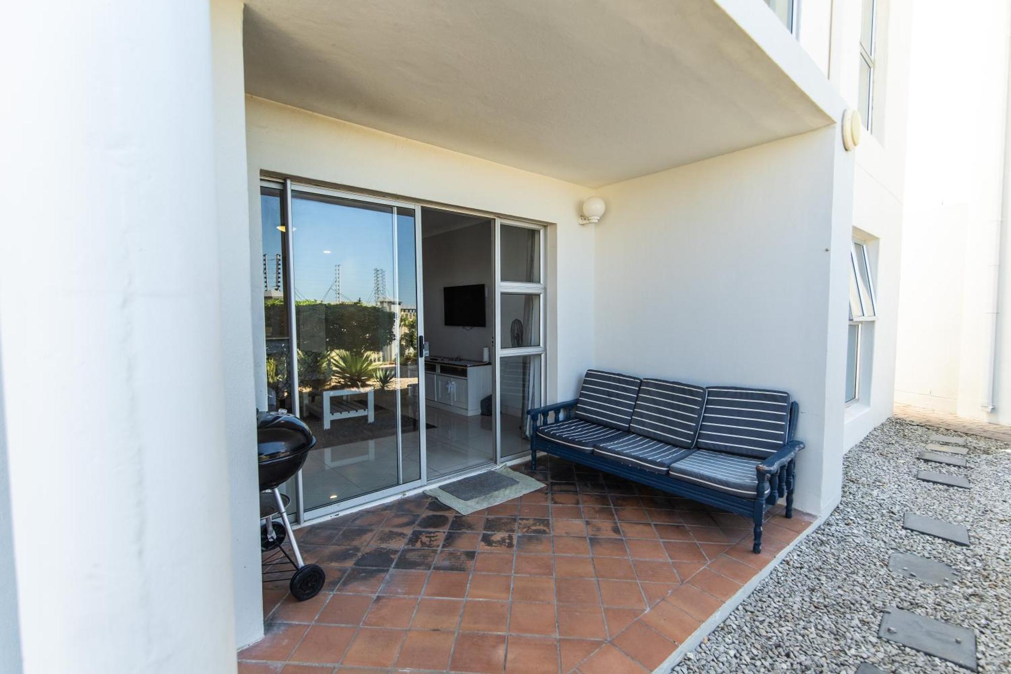 Summerseas Beach Living Port Elizabeth Exterior photo